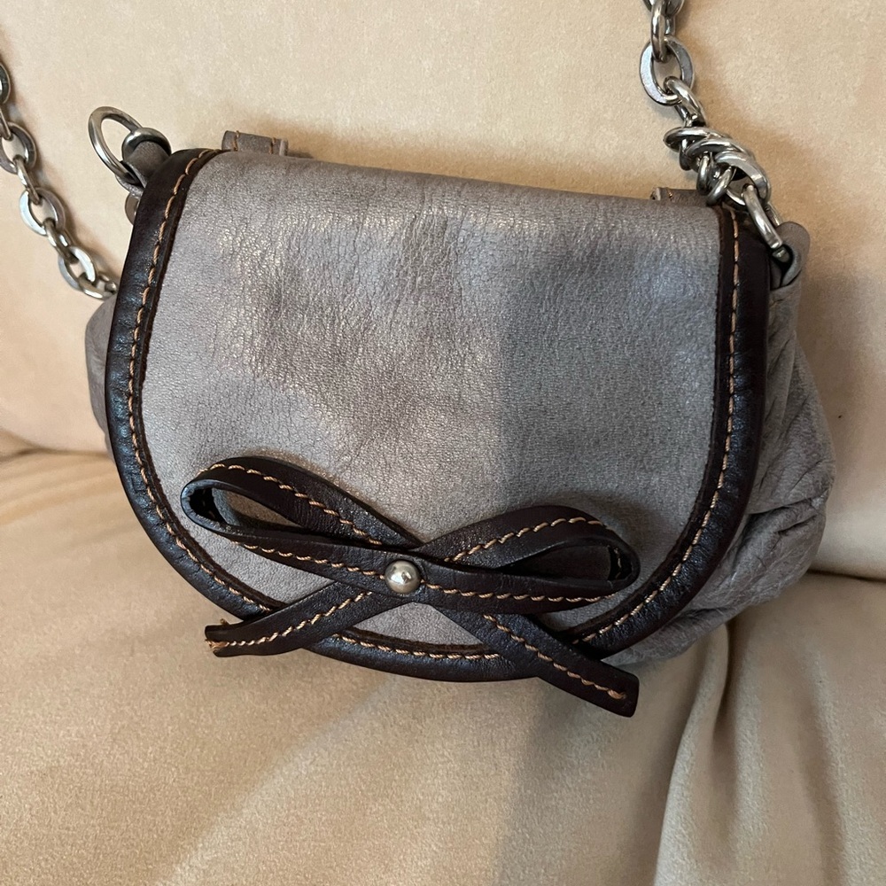Grey Italian leather crossbody bag w/ chain strap
